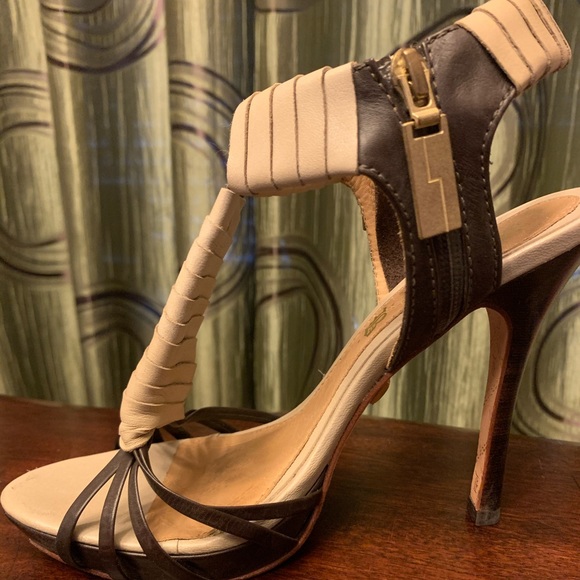 L.A.M.B. by Gwen Stefani Sexy Platform Heels - Picture 1 of 5